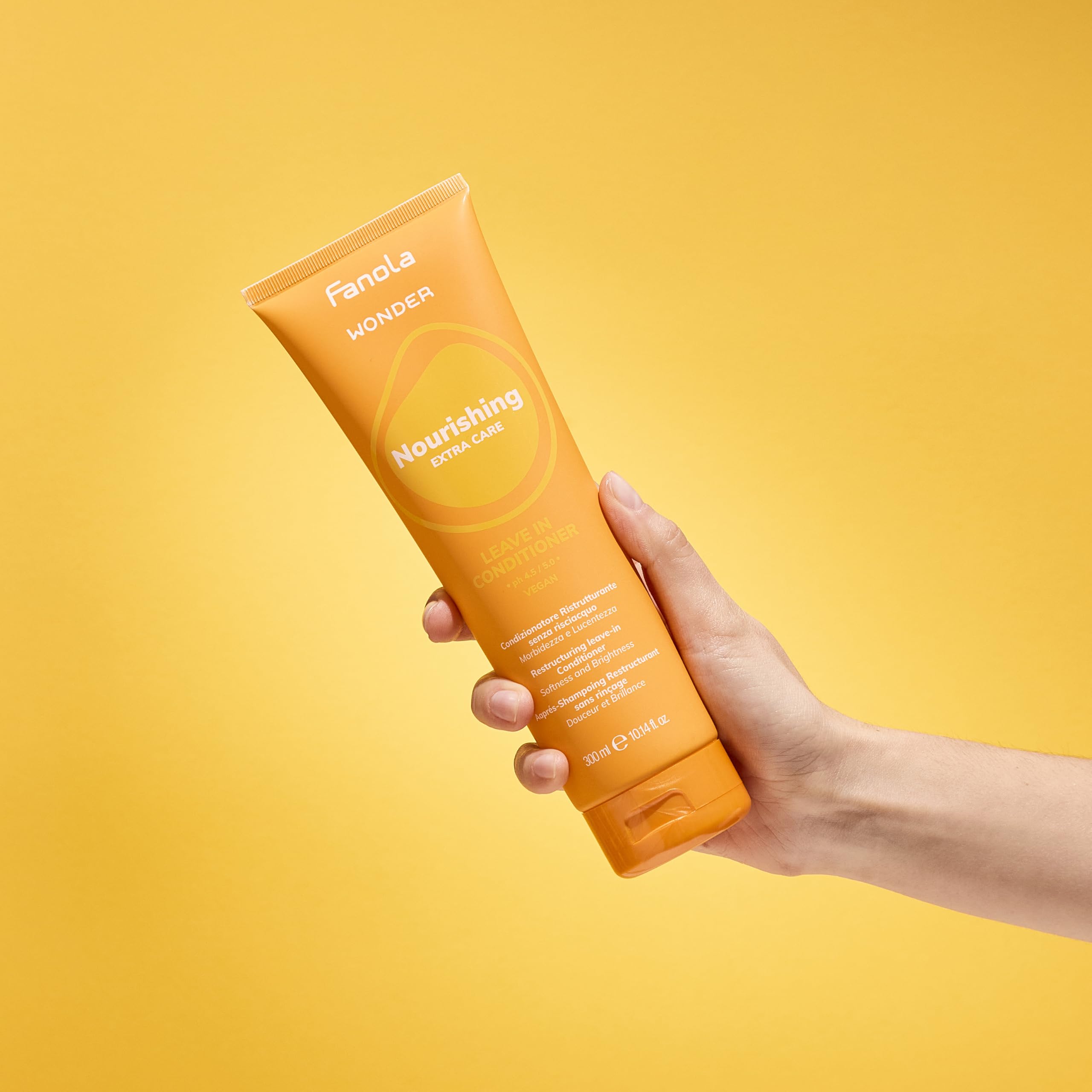 fanola-wonder-nourishing-conditioner-leave-in-ristrutturante image 5