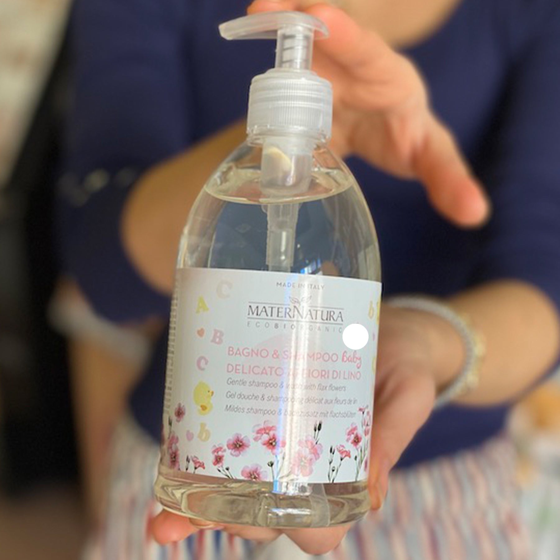 maternatura-bagno-shampoo-baby-delicato-ai-fiori-di-lino image 2