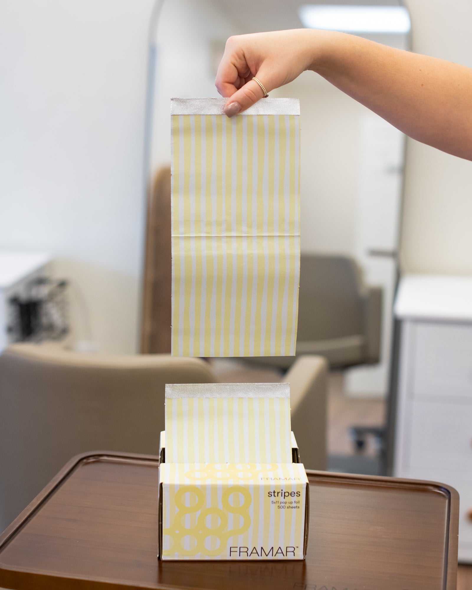 framar-5x11-pop-up-foil-butter-stripes image 6