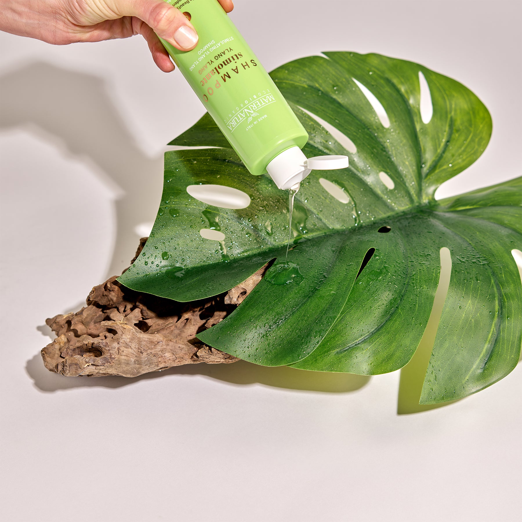 maternatura-bio-beauty-routine-stimolante-per-capelli-tendenti-alla-caduta-kit image 2