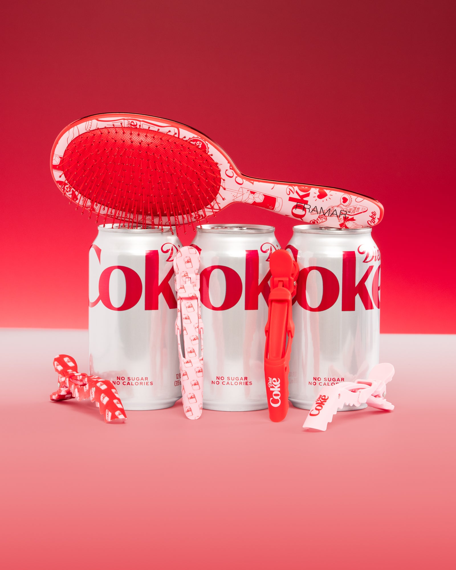 framar-diet-coke-kit-set-colorazione-con-foil-pop-up-clip-spazzola-e-merch image 4