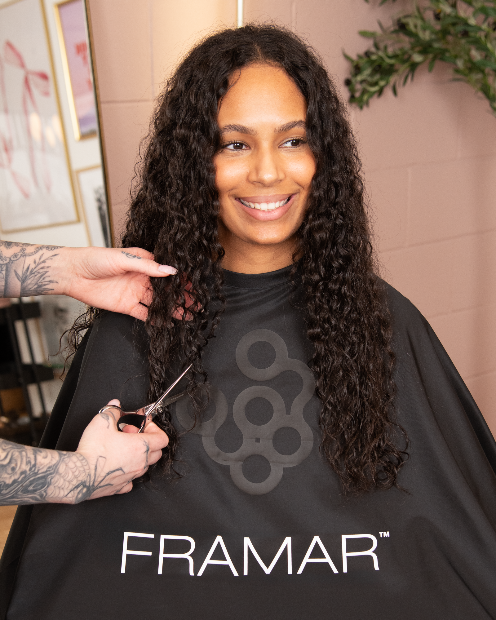 framar-cutting-cover-mantella-da-taglio-resistente-ad-acqua-e-capelli image 2
