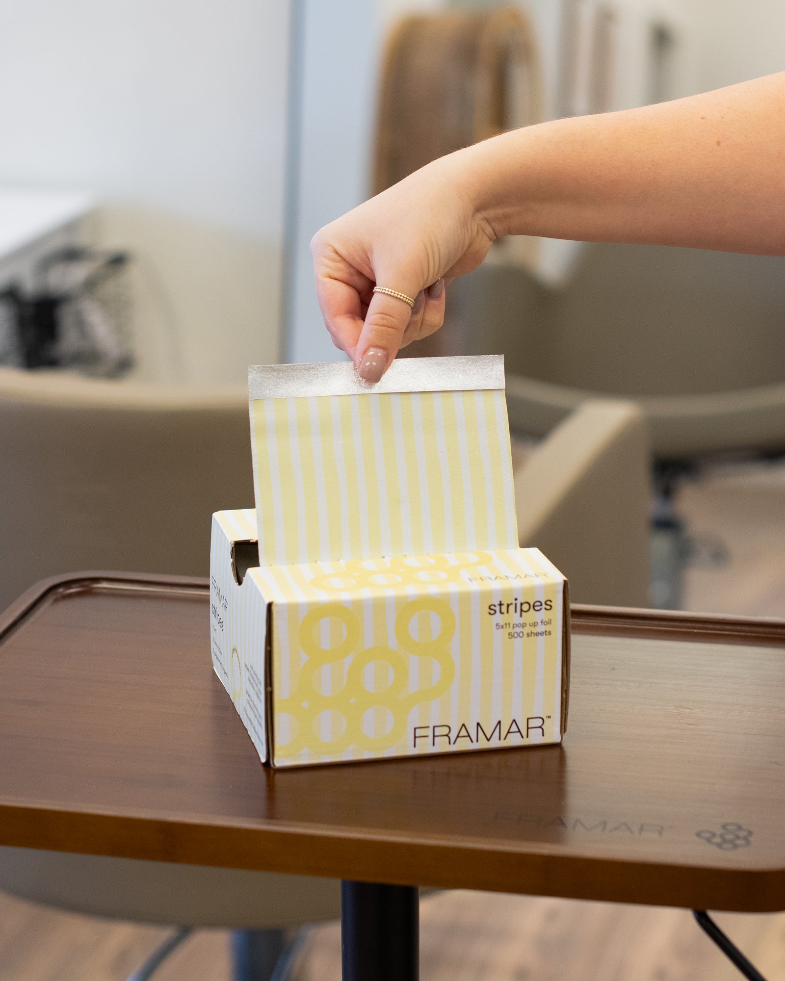 framar-5x11-pop-up-foil-butter-stripes image 4