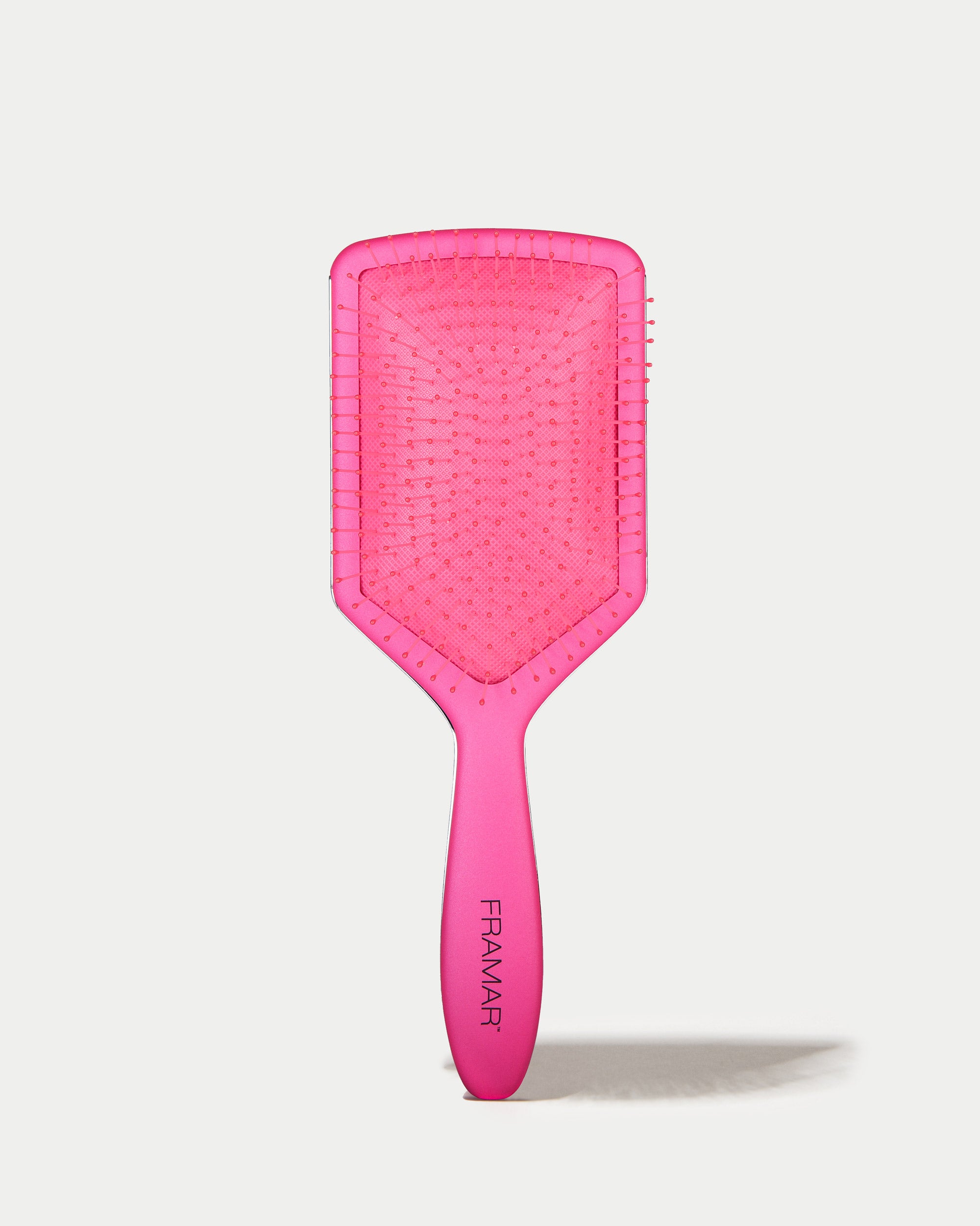 framar-pinky-swear-paddle-brush-districante-rosa-opaco image 1