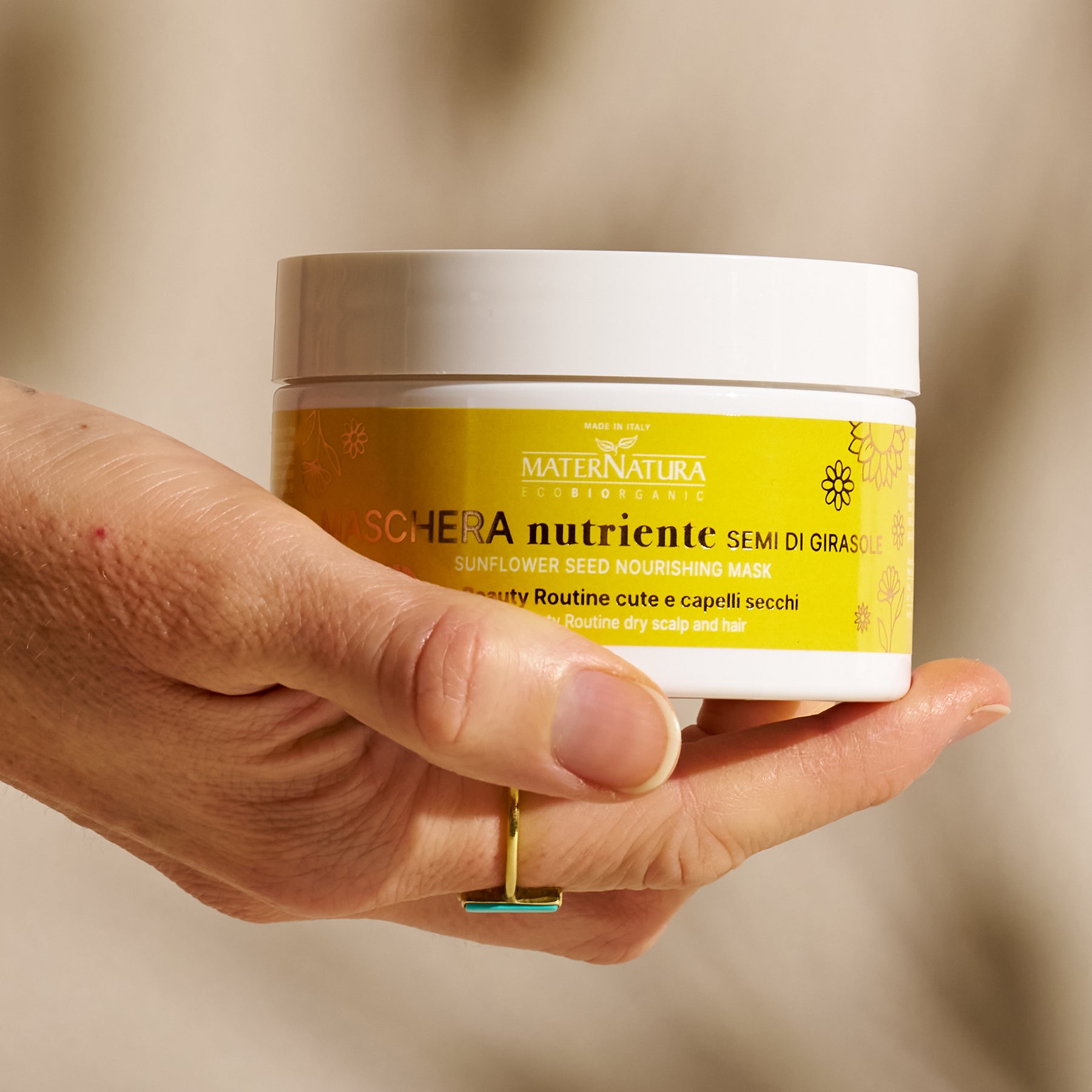 maternatura-bio-beauty-routine-cute-e-capelli-secchi image 4