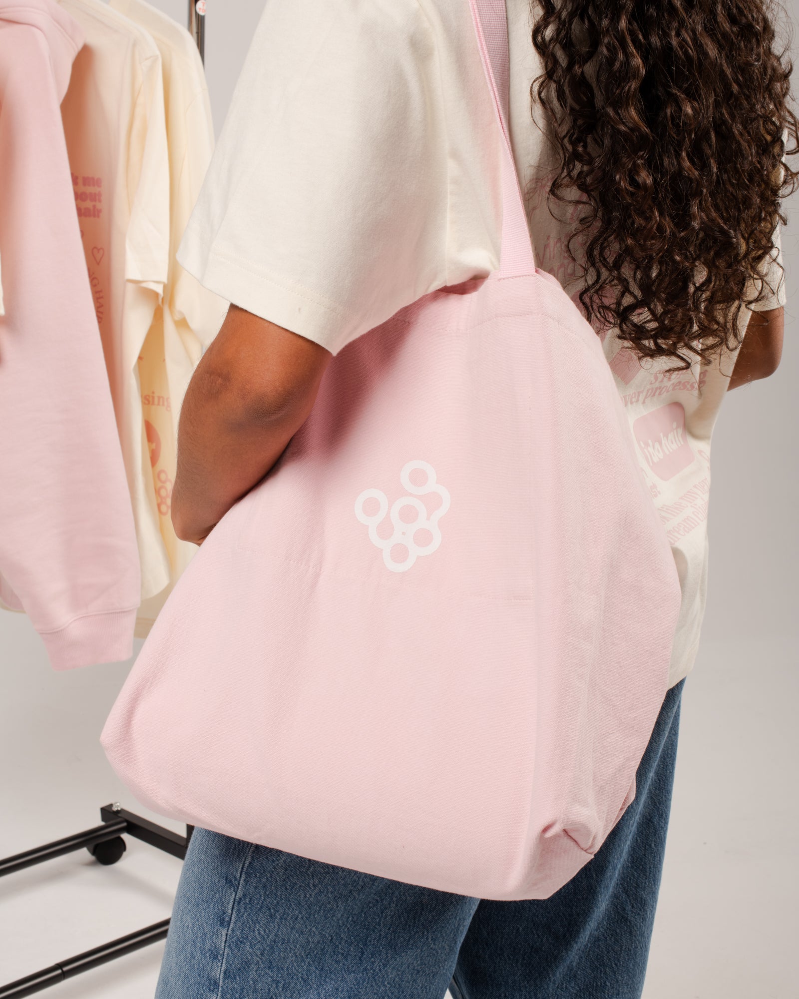 framar-blonde-essentials-kit-tote-bag image 2