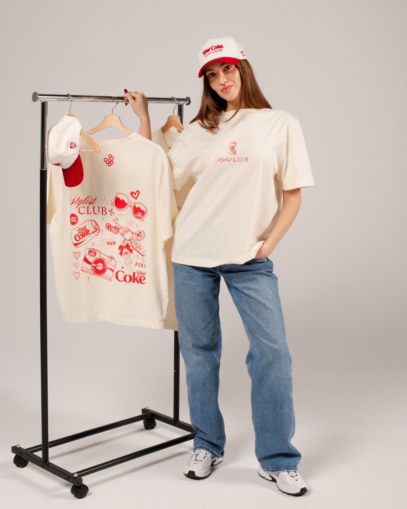 framar-diet-coke-kit-set-colorazione-con-foil-pop-up-clip-spazzola-e-merch image 5